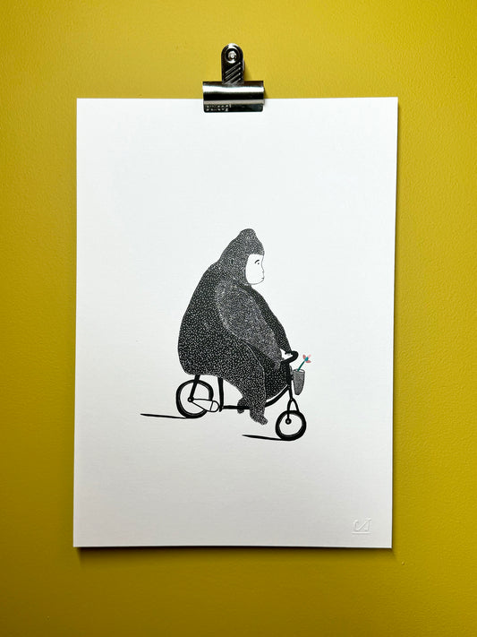 Gorilla on a Bike 2/5