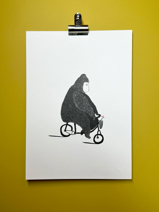 Gorilla on a Bike 3/5